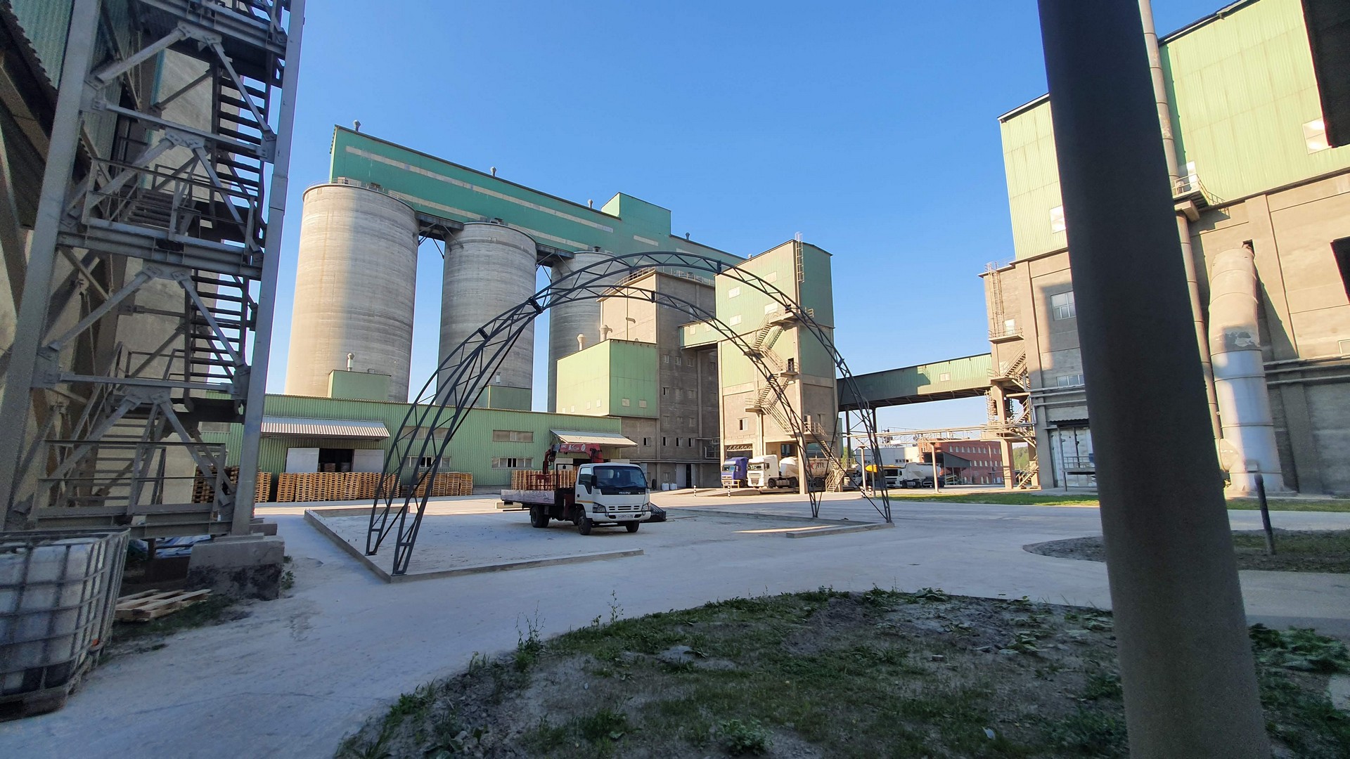 Ангар для "Азия Цемент"